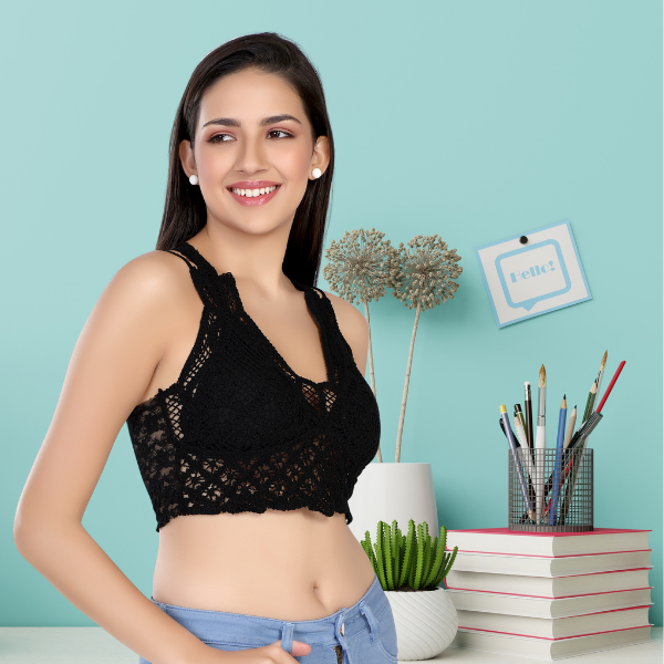 Women’s crochet black lace bralette free size – criss-cross back, padded, wire-free